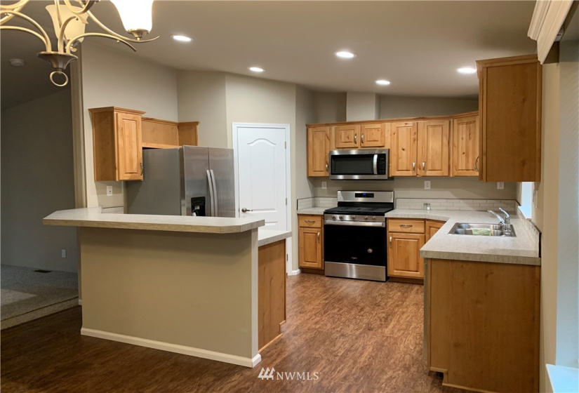 3077 Hall Creek, Inchelium, Washington 99138, 3 Bedrooms Bedrooms, ,Residential,For Sale,Hall Creek,NWM1863514