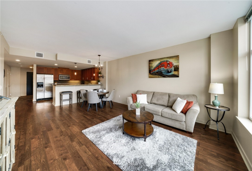 1515 Dock, Tacoma, Washington 98402, 1 Bedroom Bedrooms, ,1 BathroomBathrooms,Residential,For Sale,The Esplanade,Dock,NWM1861545