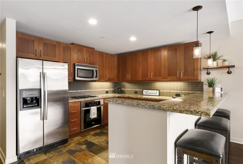 1515 Dock, Tacoma, Washington 98402, 1 Bedroom Bedrooms, ,1 BathroomBathrooms,Residential,For Sale,The Esplanade,Dock,NWM1861545