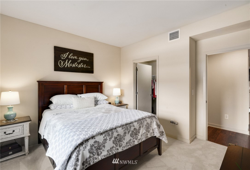 1515 Dock, Tacoma, Washington 98402, 1 Bedroom Bedrooms, ,1 BathroomBathrooms,Residential,For Sale,The Esplanade,Dock,NWM1861545