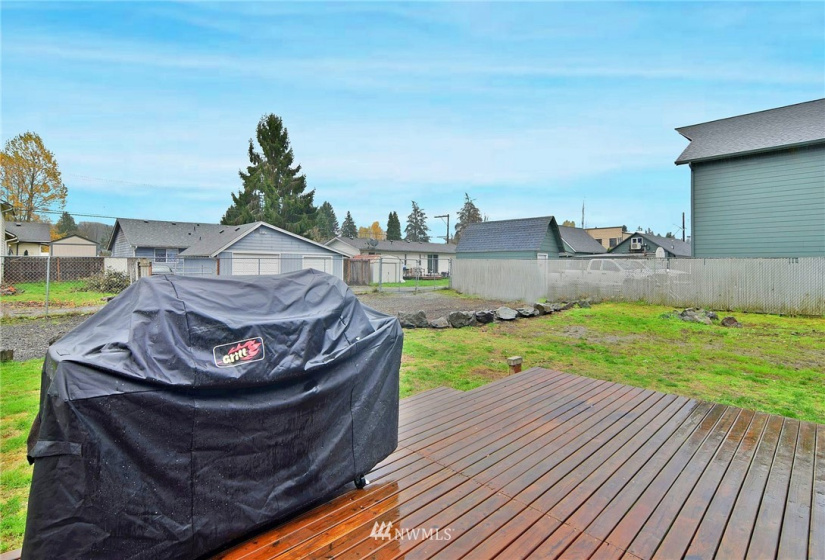 303 Cascade, Granite Falls, Washington 98252, 4 Bedrooms Bedrooms, ,2 BathroomsBathrooms,Residential,For Sale,Cascade,NWM1862163