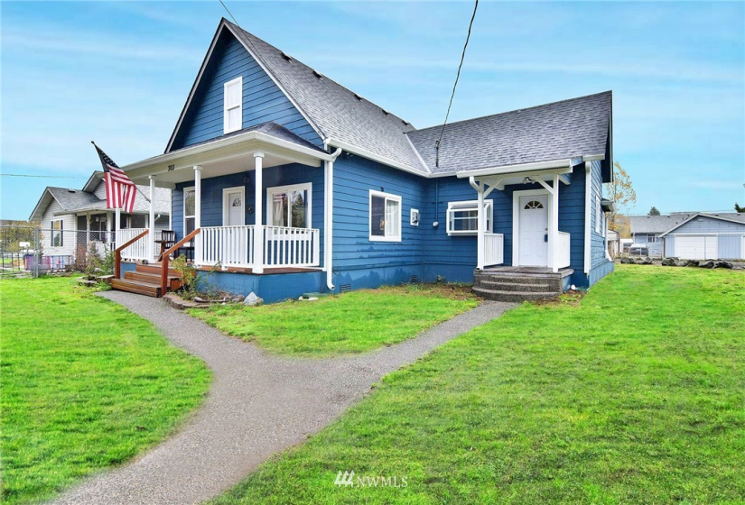 303 Cascade, Granite Falls, Washington 98252, 4 Bedrooms Bedrooms, ,2 BathroomsBathrooms,Residential,For Sale,Cascade,NWM1862163