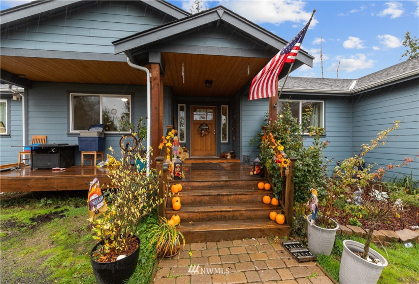 6911 Pirates Cove, Port Orchard, Washington 98367, 4 Bedrooms Bedrooms, ,2 BathroomsBathrooms,Residential,For Sale,Pirates Cove,NWM1862675