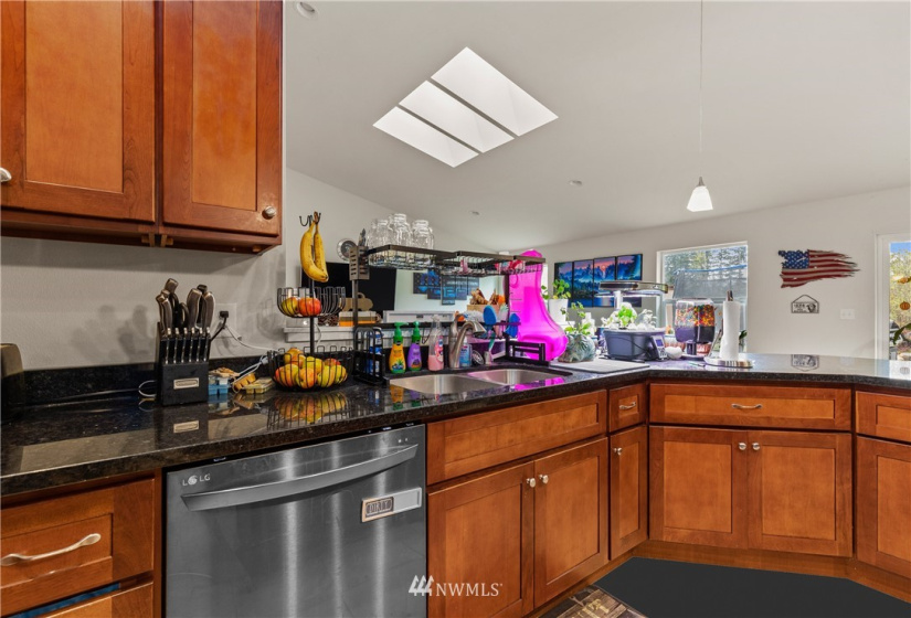 6911 Pirates Cove, Port Orchard, Washington 98367, 4 Bedrooms Bedrooms, ,2 BathroomsBathrooms,Residential,For Sale,Pirates Cove,NWM1862675