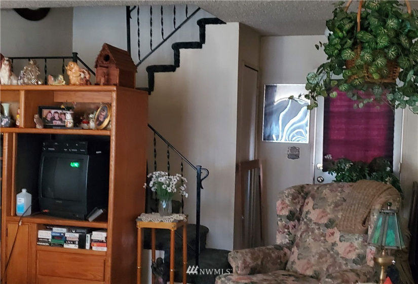 225 Highland, Chelan, Washington 98816, ,Residential Income,For Sale,Gibsons Block,Highland,NWM1863797