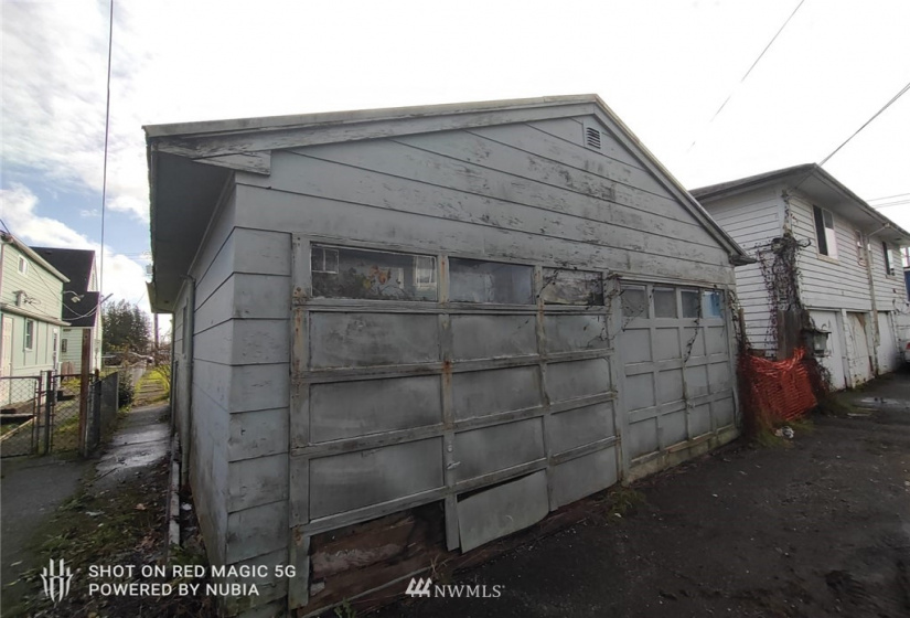608 Market, Aberdeen, Washington 98520, ,Residential Income,For Sale,Market,NWM1863914