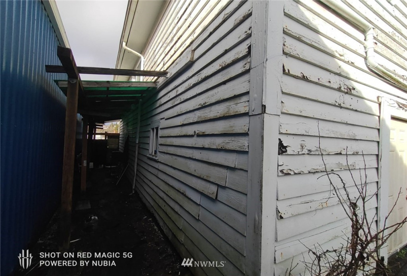608 Market, Aberdeen, Washington 98520, ,Residential Income,For Sale,Market,NWM1863914