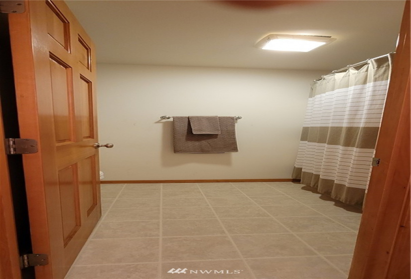 29 Newman Creek, Elma, Washington 98541, 4 Bedrooms Bedrooms, ,2 BathroomsBathrooms,Residential,For Sale,Newman Creek,NWM1863256