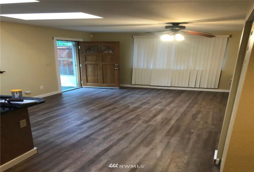 12320 Edgewood, Lakewood, Washington 98498, ,Residential Income,For Sale,Edgewood,NWM1863232