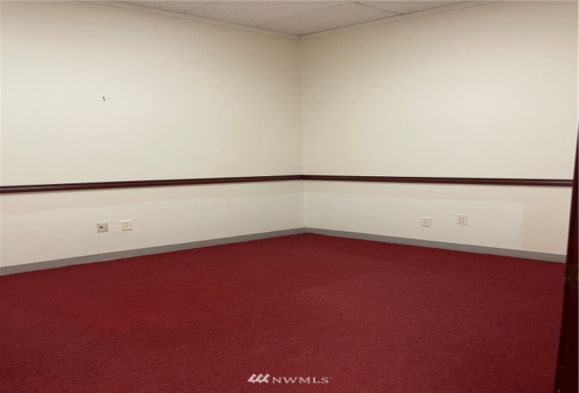 210 3rd Ave Suite A, Moses Lake, Washington 98837, 7 Bedrooms Bedrooms, ,Residential Lease,For Rent,3rd Ave Suite A,NWM1863815