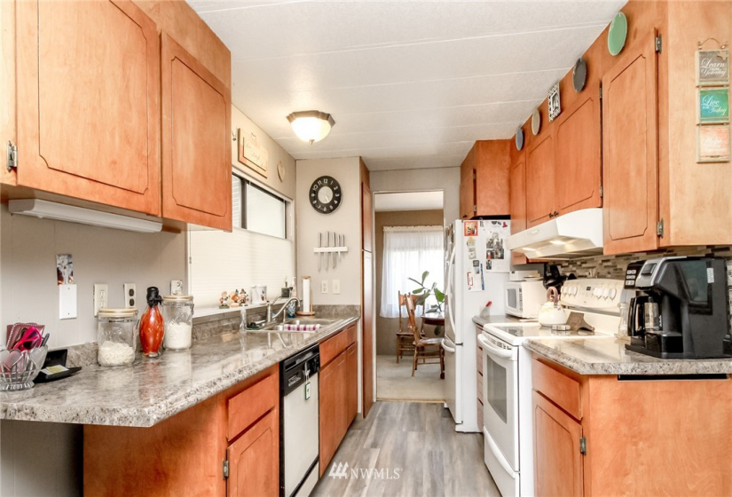12525 112th, Puyallup, Washington 98374, 2 Bedrooms Bedrooms, ,1 BathroomBathrooms,Manufactured In Park,For Sale,112th,NWM1862661