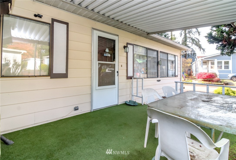 12525 112th, Puyallup, Washington 98374, 2 Bedrooms Bedrooms, ,1 BathroomBathrooms,Manufactured In Park,For Sale,112th,NWM1862661