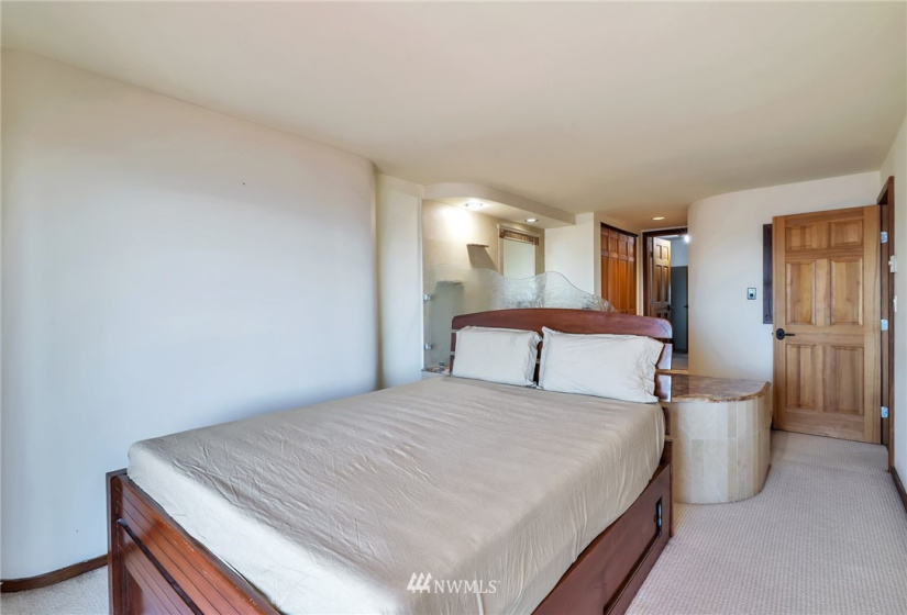 4248 Chilberg, Seattle, Washington 98116, 2 Bedrooms Bedrooms, ,1 BathroomBathrooms,Residential,For Sale,The Overlook Condo,Chilberg,NWM1860136