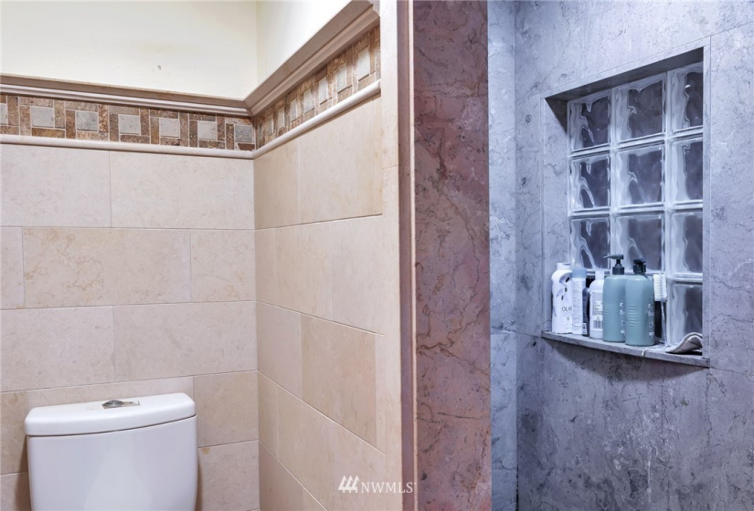 4248 Chilberg, Seattle, Washington 98116, 2 Bedrooms Bedrooms, ,1 BathroomBathrooms,Residential,For Sale,The Overlook Condo,Chilberg,NWM1860136