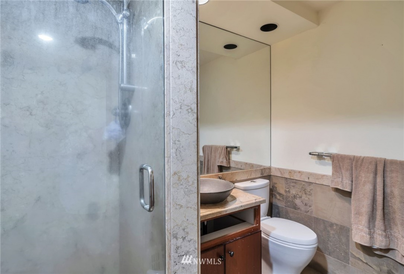 4248 Chilberg, Seattle, Washington 98116, 2 Bedrooms Bedrooms, ,1 BathroomBathrooms,Residential,For Sale,The Overlook Condo,Chilberg,NWM1860136