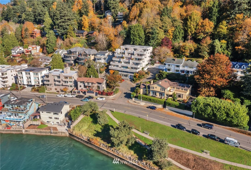 4248 Chilberg, Seattle, Washington 98116, 2 Bedrooms Bedrooms, ,1 BathroomBathrooms,Residential,For Sale,The Overlook Condo,Chilberg,NWM1860136
