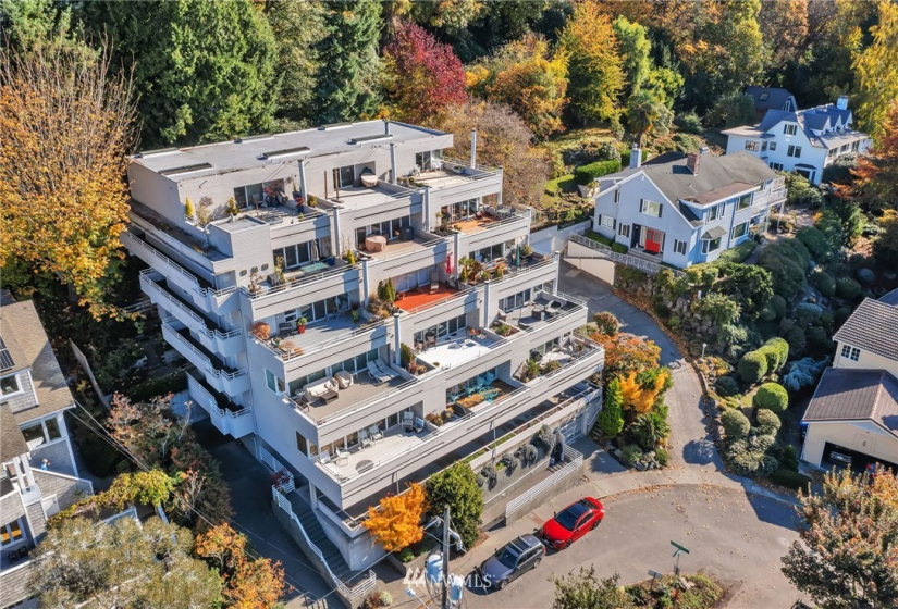 4248 Chilberg, Seattle, Washington 98116, 2 Bedrooms Bedrooms, ,1 BathroomBathrooms,Residential,For Sale,The Overlook Condo,Chilberg,NWM1860136