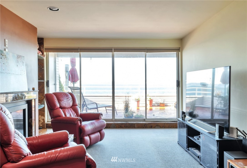 4248 Chilberg, Seattle, Washington 98116, 2 Bedrooms Bedrooms, ,1 BathroomBathrooms,Residential,For Sale,The Overlook Condo,Chilberg,NWM1860136