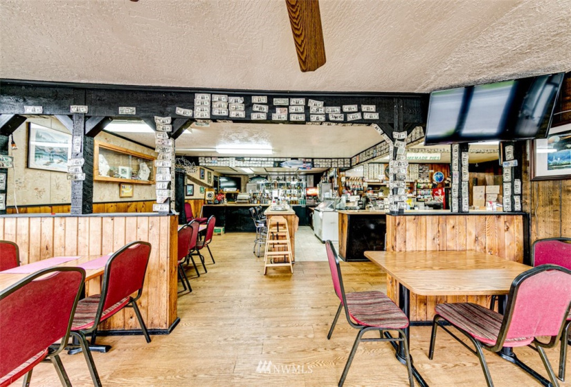 205860 Highway 101, Beaver, Washington 98305, ,Commercial Sale,For Sale,Highway 101,NWM1861839
