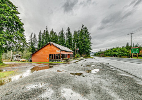 205860 Highway 101, Beaver, Washington 98305, ,Commercial Sale,For Sale,Highway 101,NWM1861839