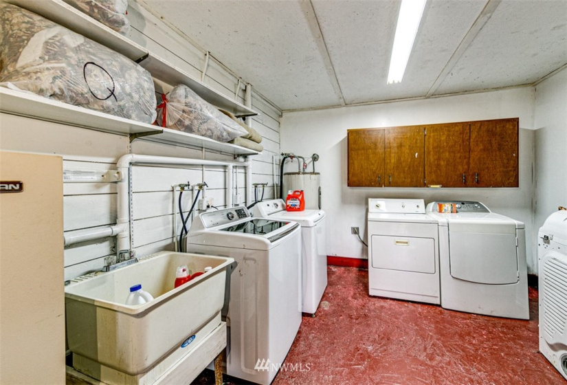 205860 Highway 101, Beaver, Washington 98305, ,Commercial Sale,For Sale,Highway 101,NWM1861839
