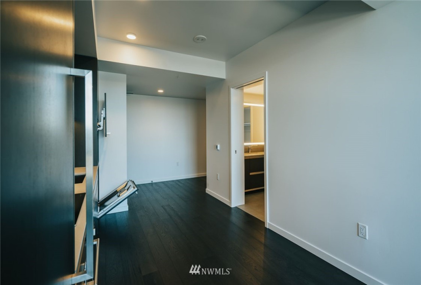 1808 Minor, Seattle, Washington 98101, 1 Bedroom Bedrooms, ,1 BathroomBathrooms,Residential Lease,For Rent,Minor,NWM1864366