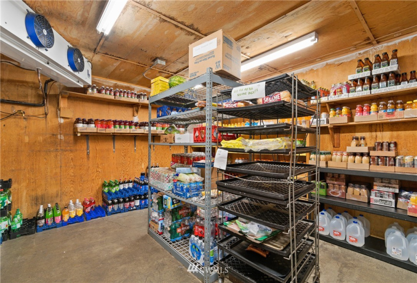 1221 Rose Valley, Kelso, Washington 98626, ,Commercial Sale,For Sale,Rose Valley,NWM1864485
