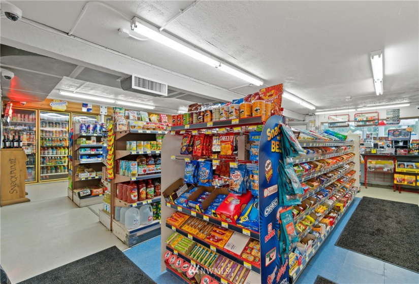 1221 Rose Valley, Kelso, Washington 98626, ,Commercial Sale,For Sale,Rose Valley,NWM1864485