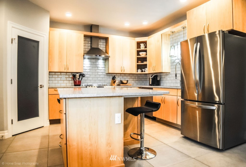 308 6th, Dayton, Washington 99328, 2 Bedrooms Bedrooms, ,2 BathroomsBathrooms,Residential,For Sale,6th,NWM1864201