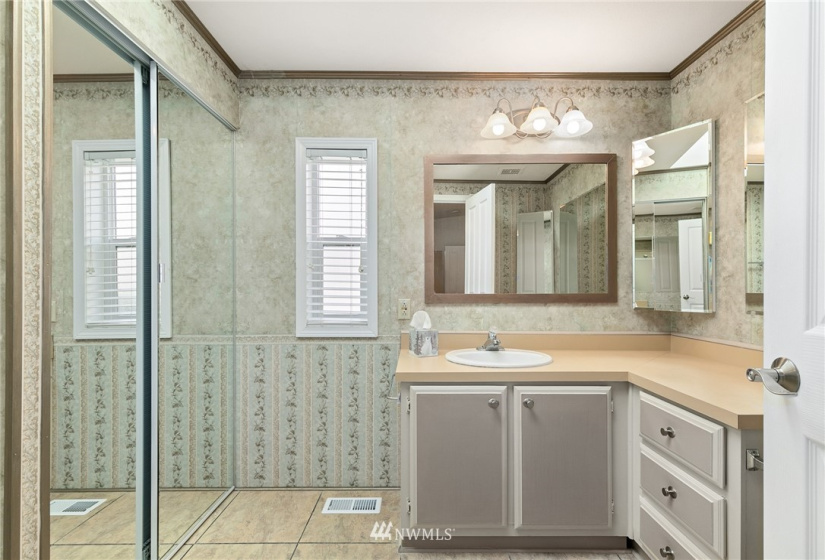 19119 100th, Puyallup, Washington 98375, 2 Bedrooms Bedrooms, ,2 BathroomsBathrooms,Residential,For Sale,Tall Firs,100th,NWM1863904