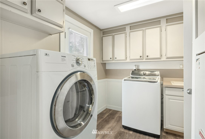 19119 100th, Puyallup, Washington 98375, 2 Bedrooms Bedrooms, ,2 BathroomsBathrooms,Residential,For Sale,Tall Firs,100th,NWM1863904