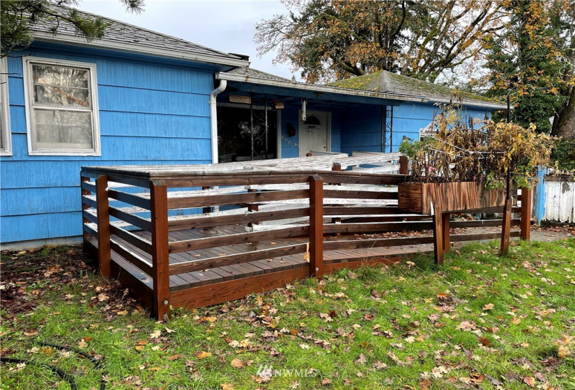 8607 Custer, Lakewood, Washington 98499, 3 Bedrooms Bedrooms, ,1 BathroomBathrooms,Residential,For Sale,Custer,NWM1864432