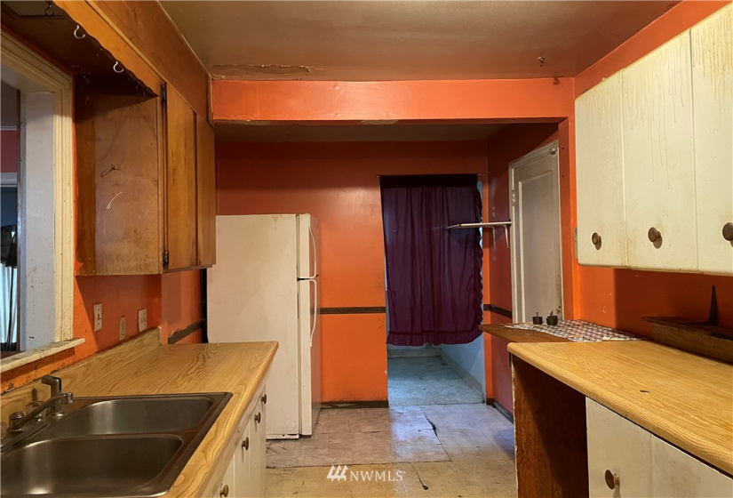8607 Custer, Lakewood, Washington 98499, 3 Bedrooms Bedrooms, ,1 BathroomBathrooms,Residential,For Sale,Custer,NWM1864432