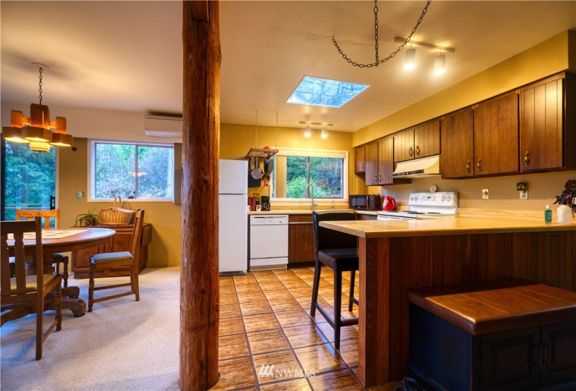 65 Calgary, Point Roberts, Washington 98281, 2 Bedrooms Bedrooms, ,2 BathroomsBathrooms,Residential,For Sale,Delta View No. 3,Calgary,NWM1859817
