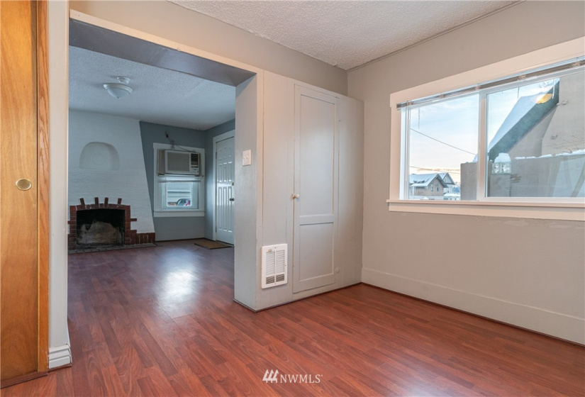 509 Palouse, Wenatchee, Washington 98801, 1 Bedroom Bedrooms, ,Residential,For Sale,Palouse,NWM1864707