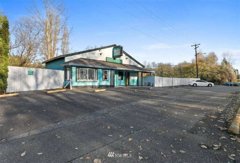 1700 Peace Portal, Blaine, Washington 98230, ,Commercial Sale,For Sale,Peace Portal,NWM1855085