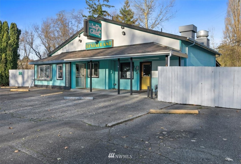 1700 Peace Portal, Blaine, Washington 98230, ,Commercial Sale,For Sale,Peace Portal,NWM1855085