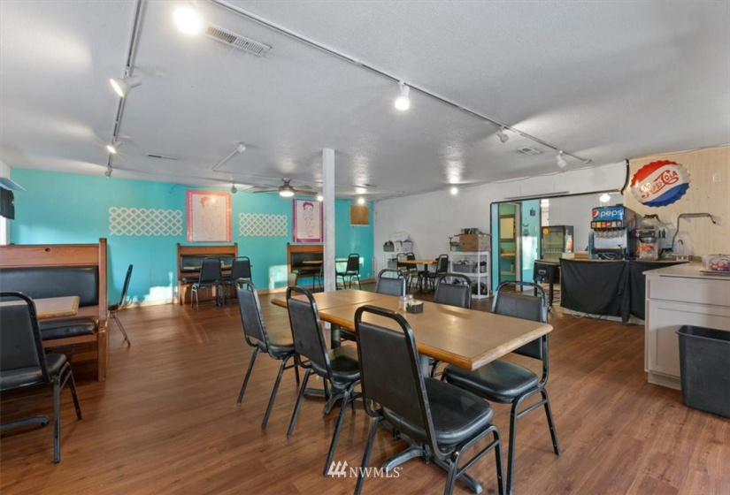 1700 Peace Portal, Blaine, Washington 98230, ,Commercial Sale,For Sale,Peace Portal,NWM1855085