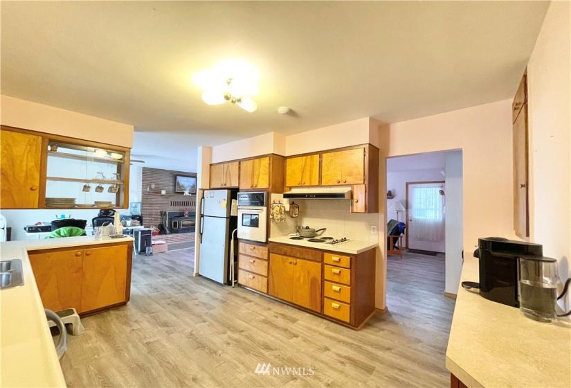 31576 A Highway 97, Tonasket, Washington 98855, 4 Bedrooms Bedrooms, ,1 BathroomBathrooms,Residential,For Sale,Highway 97,NWM1861261