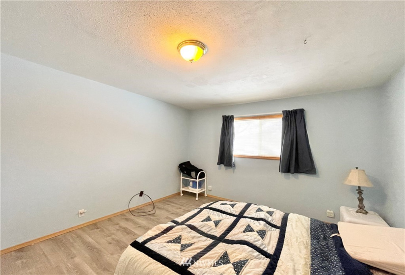31576 A Highway 97, Tonasket, Washington 98855, 4 Bedrooms Bedrooms, ,1 BathroomBathrooms,Residential,For Sale,Highway 97,NWM1861261