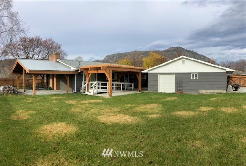 31576 A Highway 97, Tonasket, Washington 98855, 4 Bedrooms Bedrooms, ,1 BathroomBathrooms,Residential,For Sale,Highway 97,NWM1861261