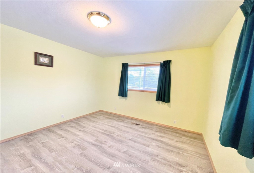 31576 A Highway 97, Tonasket, Washington 98855, 4 Bedrooms Bedrooms, ,1 BathroomBathrooms,Residential,For Sale,Highway 97,NWM1861261