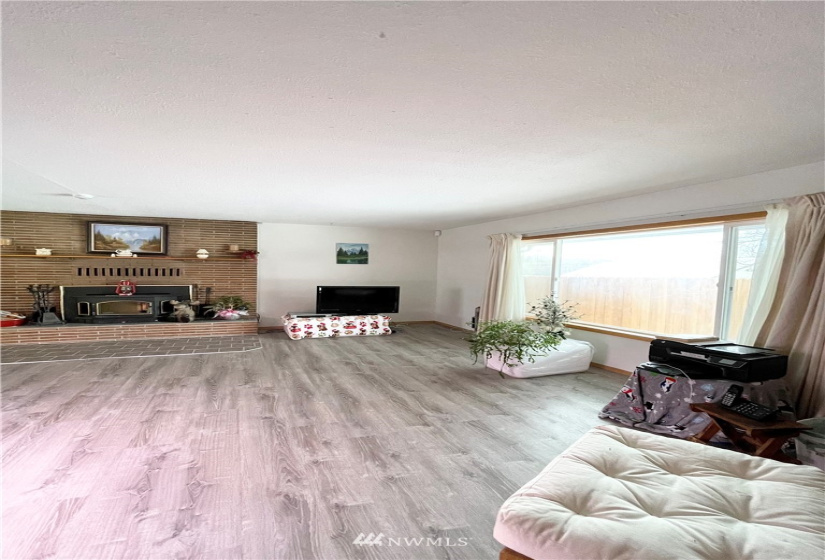 31576 A Highway 97, Tonasket, Washington 98855, 4 Bedrooms Bedrooms, ,1 BathroomBathrooms,Residential,For Sale,Highway 97,NWM1861261