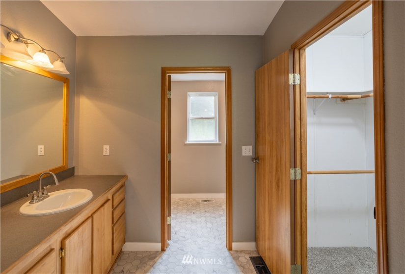 8480 US Hwy 12, Glenoma, Washington 98336, 3 Bedrooms Bedrooms, ,1 BathroomBathrooms,Residential,For Sale,US Hwy 12,NWM1864894