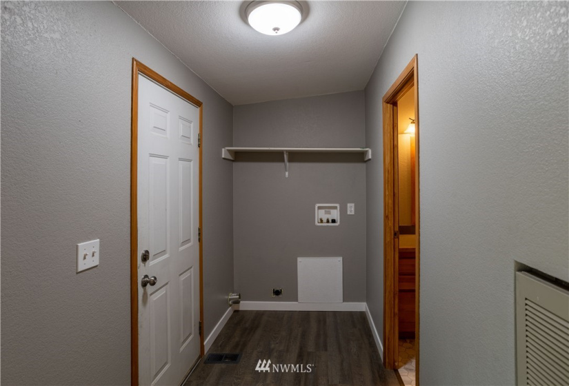 8480 US Hwy 12, Glenoma, Washington 98336, 3 Bedrooms Bedrooms, ,1 BathroomBathrooms,Residential,For Sale,US Hwy 12,NWM1864894