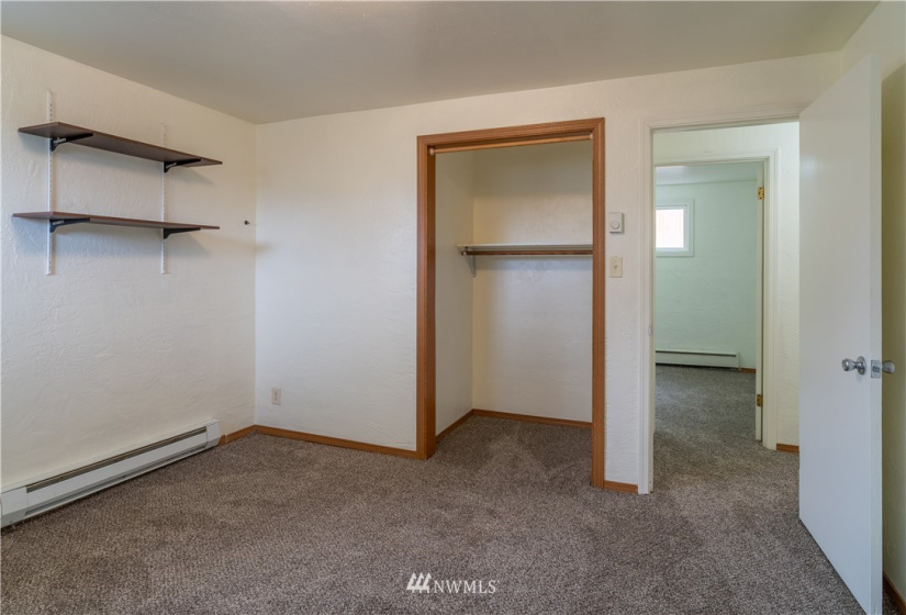1217 Ashley, Moses Lake, Washington 98837, 4 Bedrooms Bedrooms, ,1 BathroomBathrooms,Residential,For Sale,Broad Ripple #1,Ashley,NWM1862626