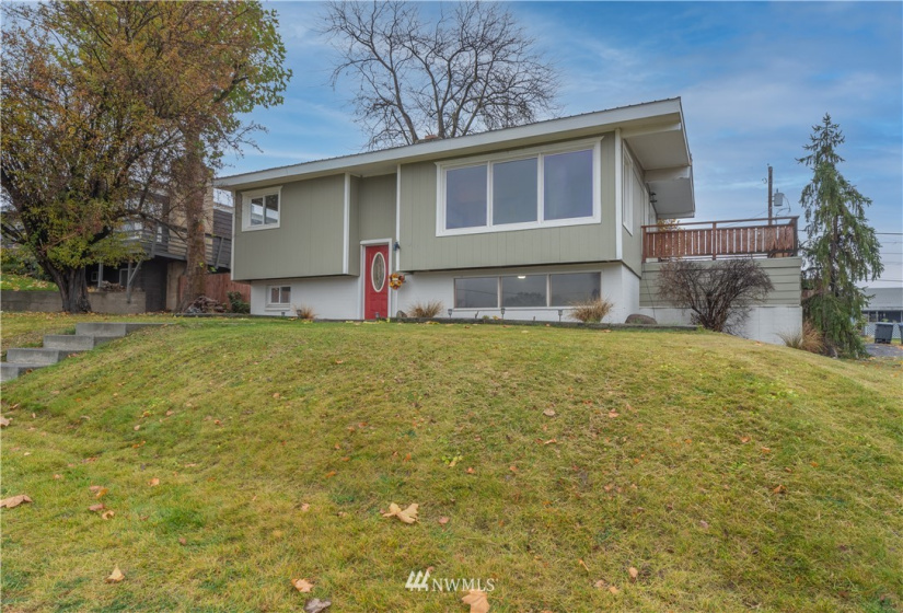 1217 Ashley, Moses Lake, Washington 98837, 4 Bedrooms Bedrooms, ,1 BathroomBathrooms,Residential,For Sale,Broad Ripple #1,Ashley,NWM1862626