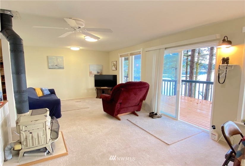 497 Chinook, Center Island, Washington 98221, 2 Bedrooms Bedrooms, ,1 BathroomBathrooms,Residential,For Sale,Center Island,Chinook,NWM1865058