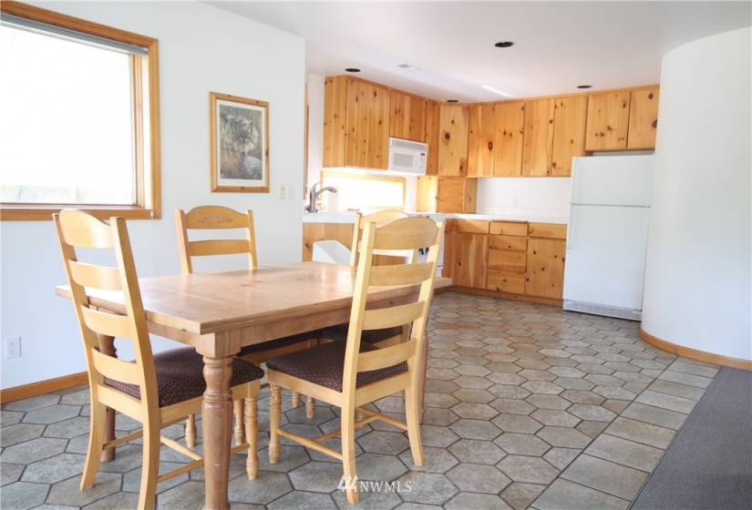 105 Chelan View, Manson, Washington 98831, 5 Bedrooms Bedrooms, ,2 BathroomsBathrooms,Residential,For Sale,Chelan View,NWM1865091