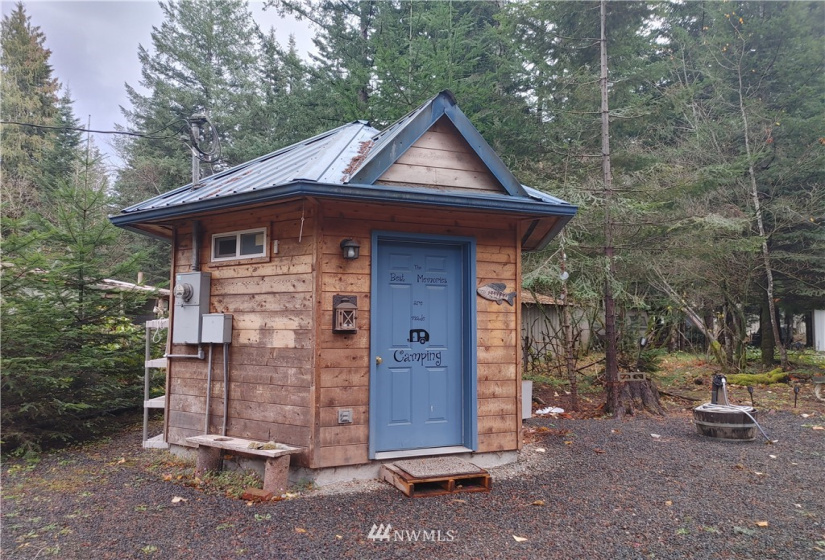 100 Chipmunk, Packwood, Washington 98361, ,Land,For Sale,6th High Valley,Chipmunk,NWM1865239